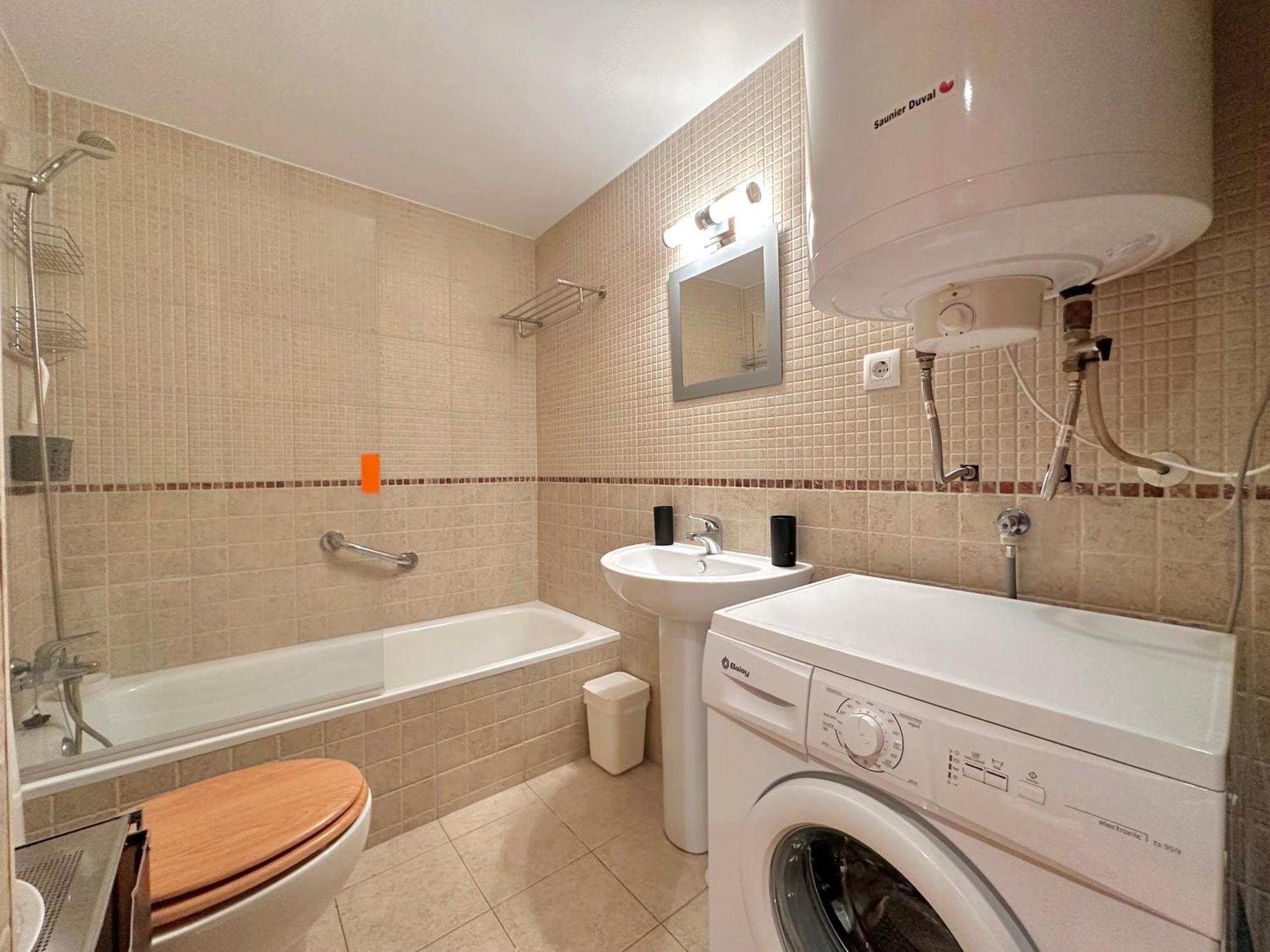 V017 - Porto Marina Apartment Roses Ngoại thất bức ảnh
